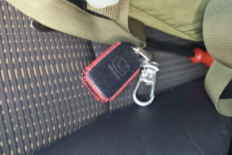 Used Honda Vezel 2016 1.8L CVT Front-Wheel Drive Pioneer Edition