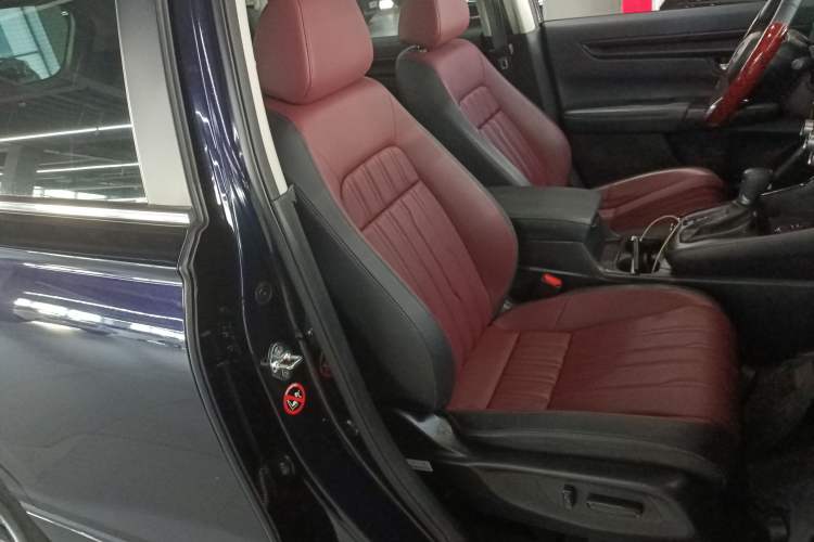 Used Honda Breeze 2023 240TURBO Two-Wheel-Drive Luxury Edition 5 Seats
