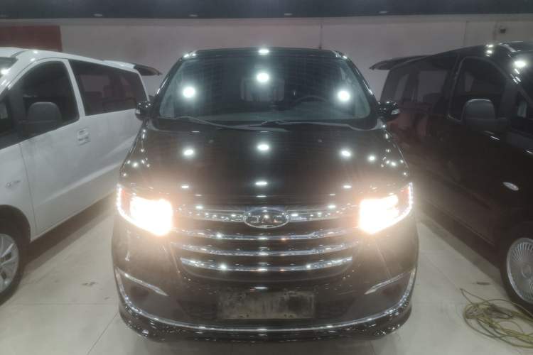 Used  M3 2019 IKEA Edition 1.8L Luxury Model