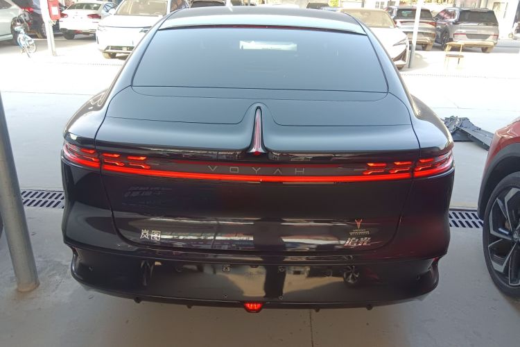 Used VOYAH PASSION 2024 PHEV Four-Wheel Drive Ultra-Long Range Flagship Model
