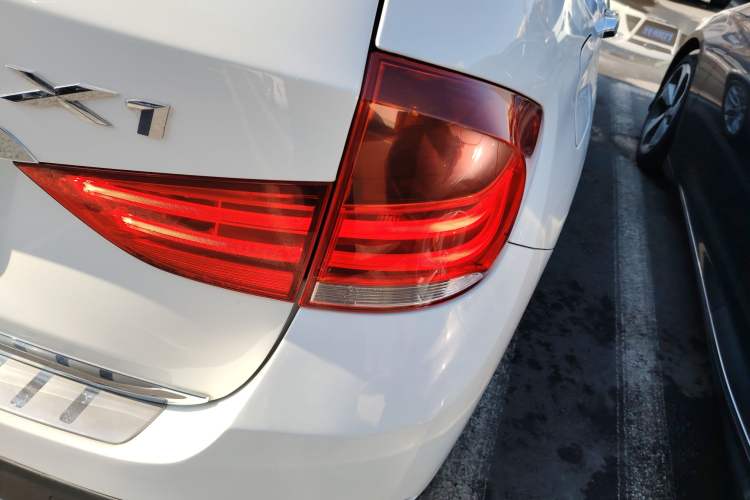 Used BMW X1 2014 sDrive18i Leading Model
