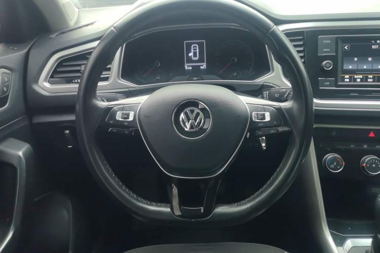 Used Volkswagen T-ROC 2020 230TSI DSG Two-Wheel Drive Advanced Version
