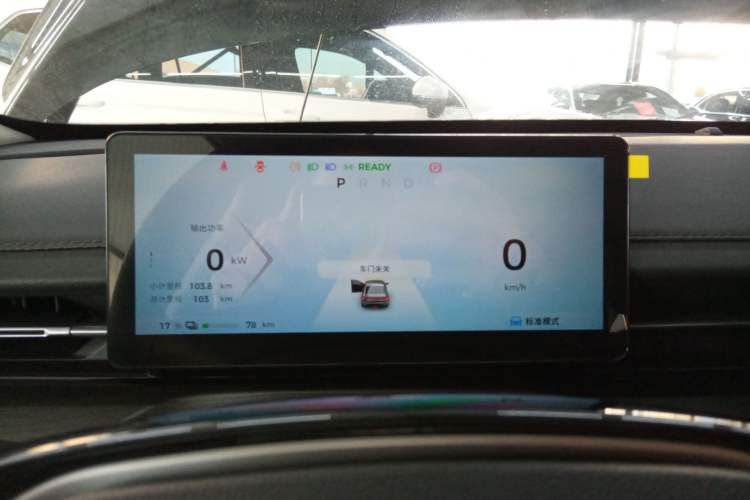 Used Wuling Xingguang 2024 Co-Creation Edition 510 Advanced Model
