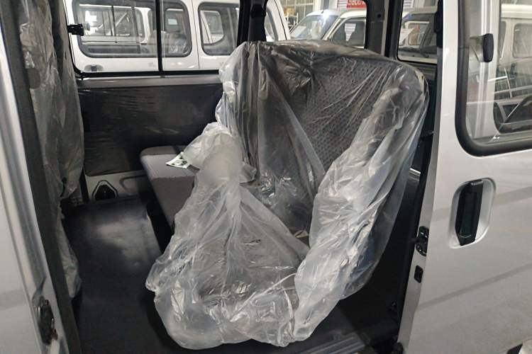 Used Wuling Zhiguang 2023 1.5L Practical Version 5/7 Seats