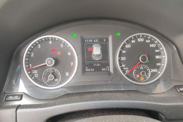 Used Volkswagen Tiguan 2015 2.0 TSI Automatic All-Wheel Drive Luxury Edition