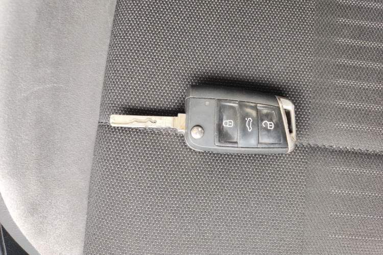 Used Volkswagen T-ROC 2021 Revised Version 280TSI DSG Two-Wheel Drive Elite Connect Edition