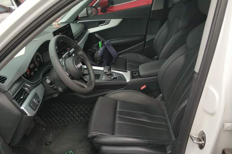 Used Audi A4L 2020 40 TFSI Fashion Dynamic Model
