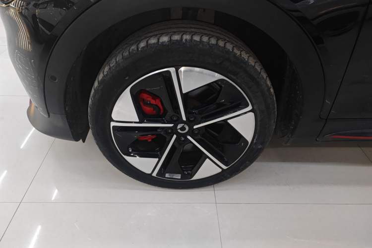 Used  #1 2022 BRABUS Performance Edition