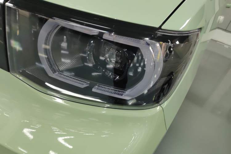 Used Wuling Hongguang MINIEV 2021 Macaron Fashion Model Lithium Iron Phosphate
