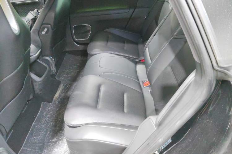 Used  12 2025 Ultra Extended-Range Edition
