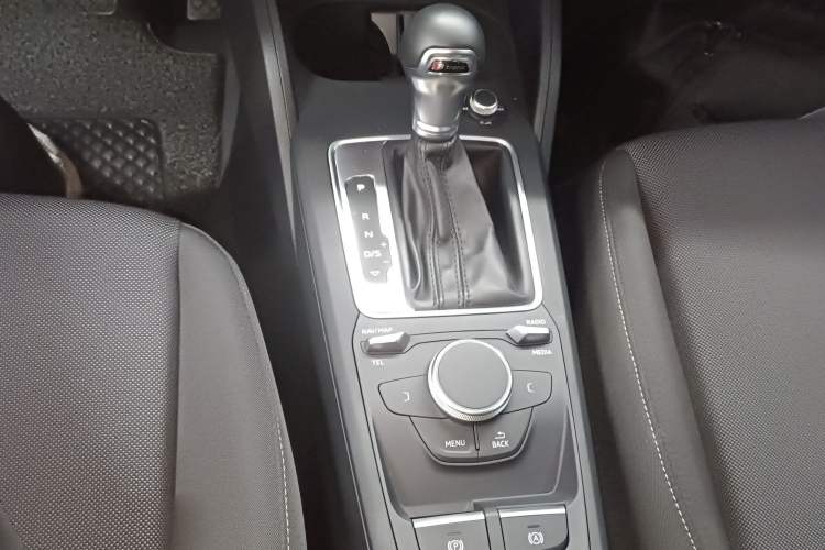 Used Audi Q2L 2020 35 TFSI Ambition Dynamic Edition
