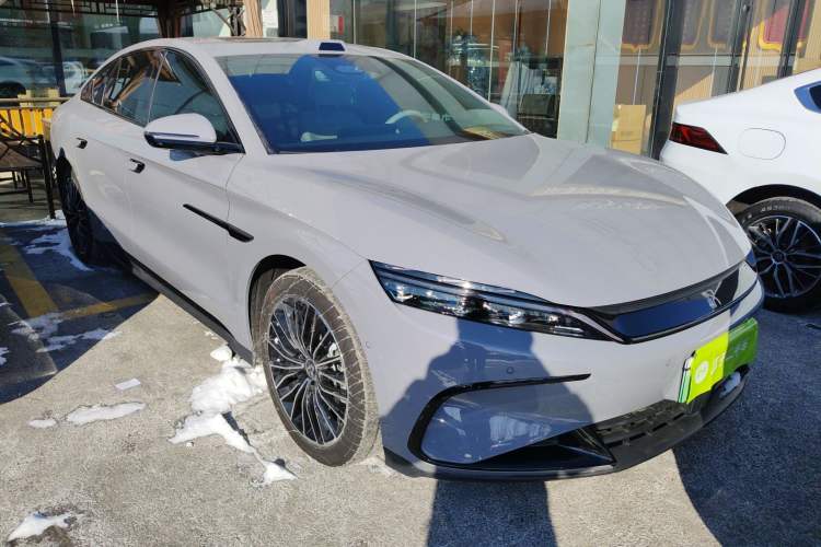 Used BYD Han 2025 DM-i Intelligent Driving Edition 125KM LiDAR Flagship Model

