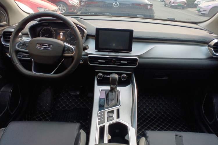 Used Geely Auto Coolray 2020 PRO 240T DCT Hunter
