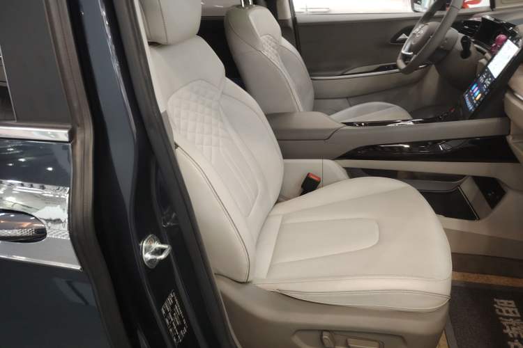 Used Hyundai Custo 2022 270TGDi Smart Luxury Flagship Edition TOP