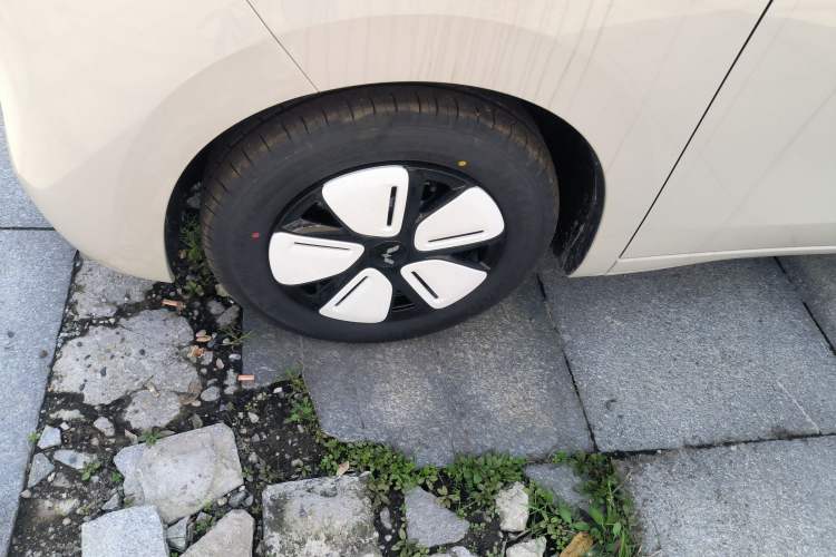 Used Wuling Hongguang MINIEV 2025 Four-Door Version Advanced Edition
