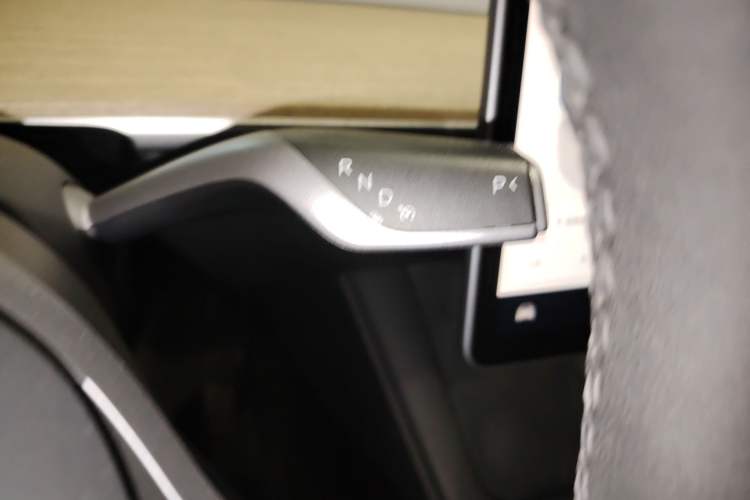 Used Tesla Model Y 2022 Rear-Wheel-Drive Version
