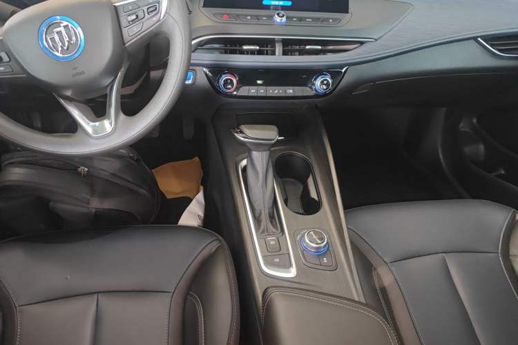 Used Buick Velite 6 2022 Plug-in Hybrid Connected & Shared Model
