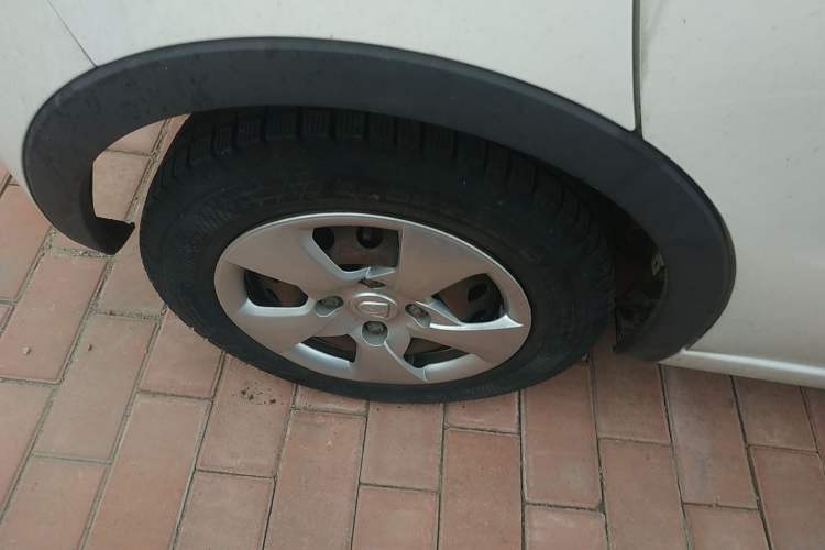 Used Baojun 310 2016 1.2L manual Comfort trim level
