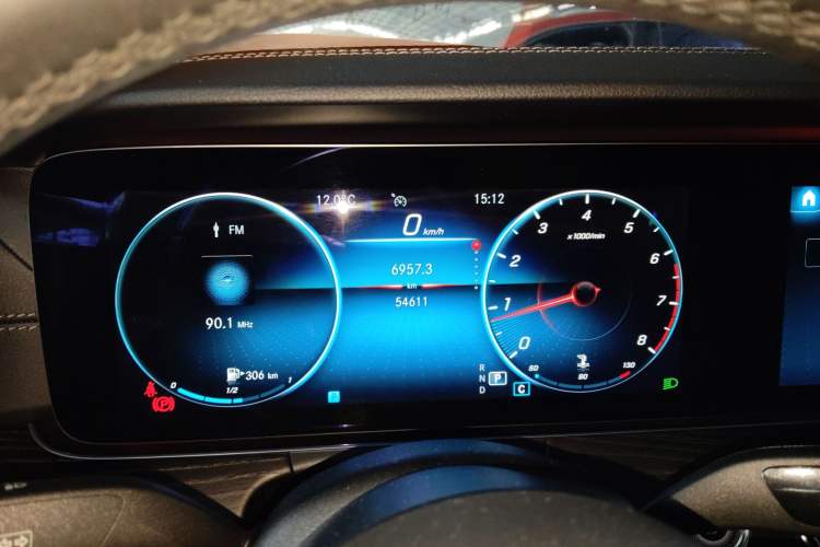 Used Mercedes-Benz E-Class 2021 E 300 L Sporty and Stylish Model
