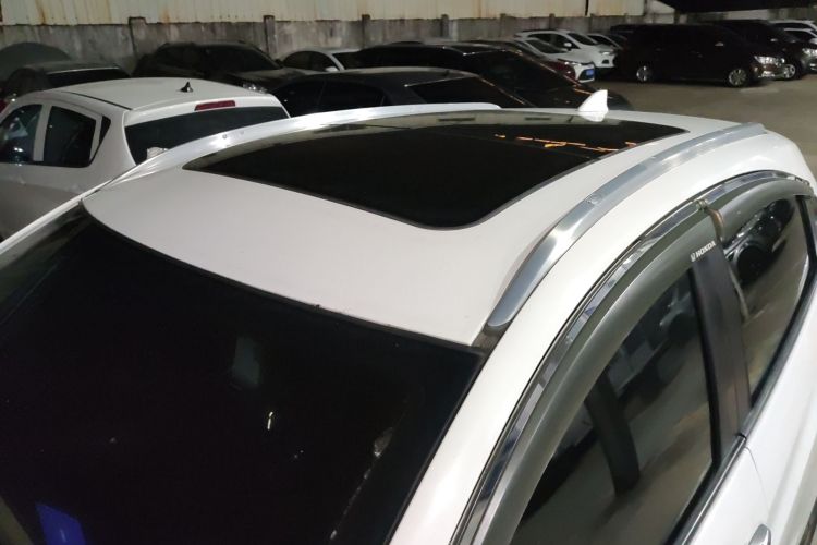 Used Honda Vezel 2015 1.8L CVT 2WD Luxury Model
