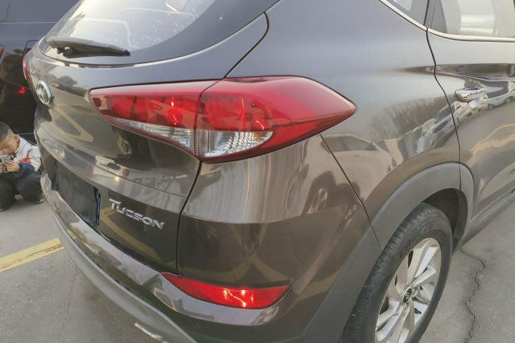 Used Hyundai Tucson 2018 1.6T Dual-Clutch Two-Wheel Drive 15th Anniversary Special Edition