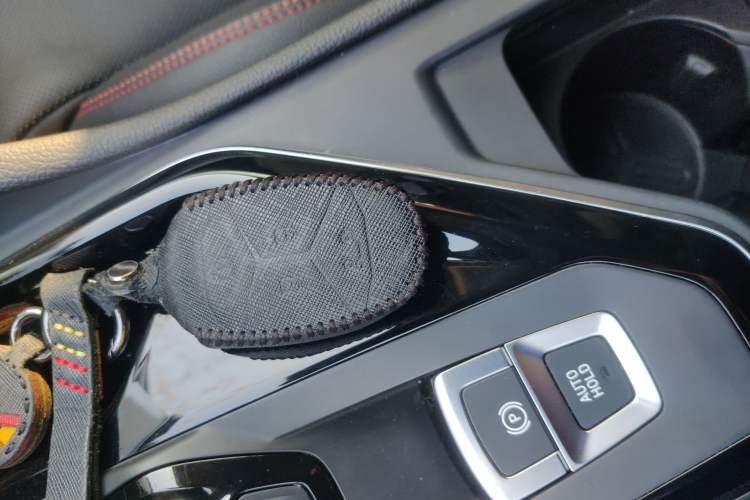 Used Lynk & Co 02 2019 1.5T DCT Two-Wheel Drive Pro Edition China VI Standard
