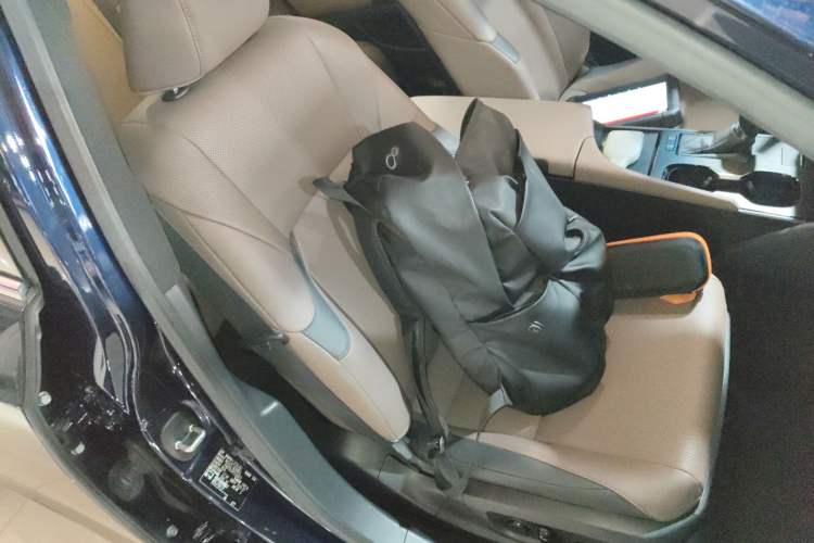 Used Lexus ES 2022 200 Excellence Edition
