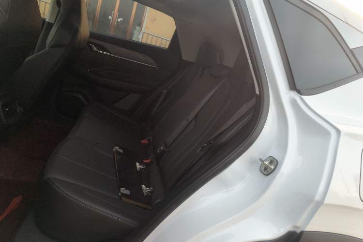 Used Dongfeng Aeolus Mage 2025 1.5T JingShang Edition
