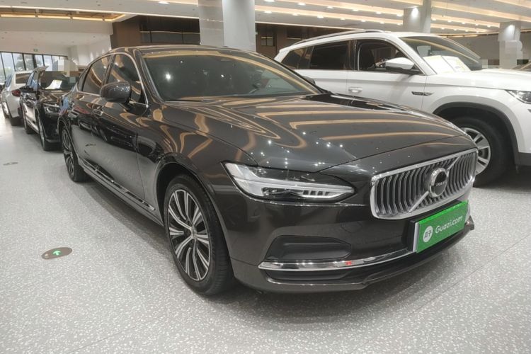 Used Volvo S90 2022 B5 Zhiyi Luxury Edition
