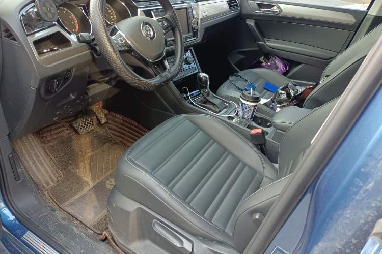 Used Volkswagen Touran 2018 Volkswagen Touran L 280TSI DSG Comfort Edition 7 Seats China VI Standard
