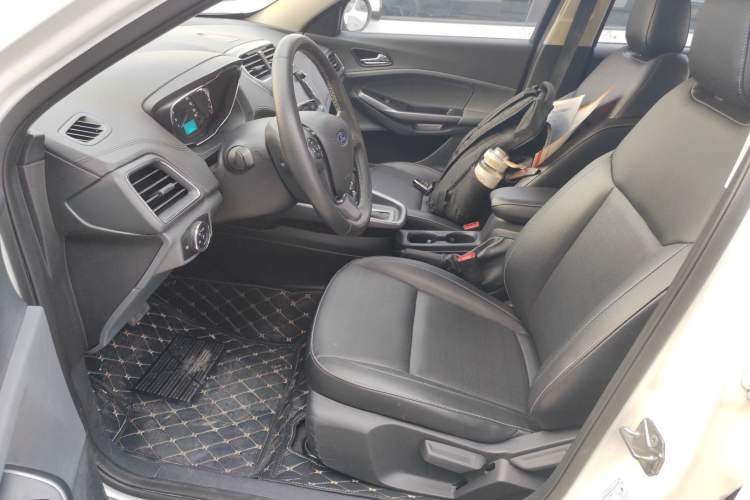 Used Ford Escort 2017 Happiness Edition 1.5L Automatic Fashion Version
