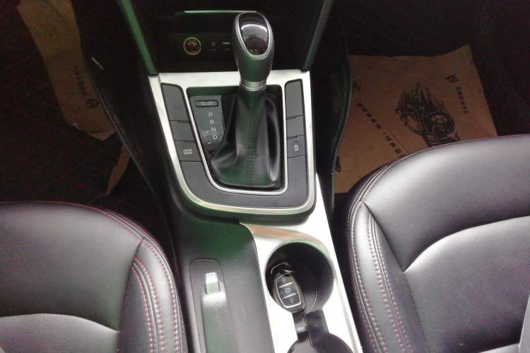 Used Hyundai Elantra 2018 1.4T Dual-Clutch Xuan Dong · Dynamic Edition
