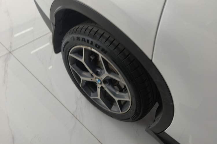 Used BMW X1 2018 sDrive18Li Luxury Model
