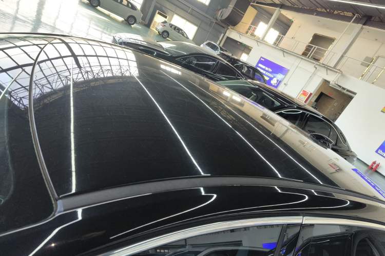 Used Hongqi E-QM5 2022 431 km Charge & Enjoy Edition
