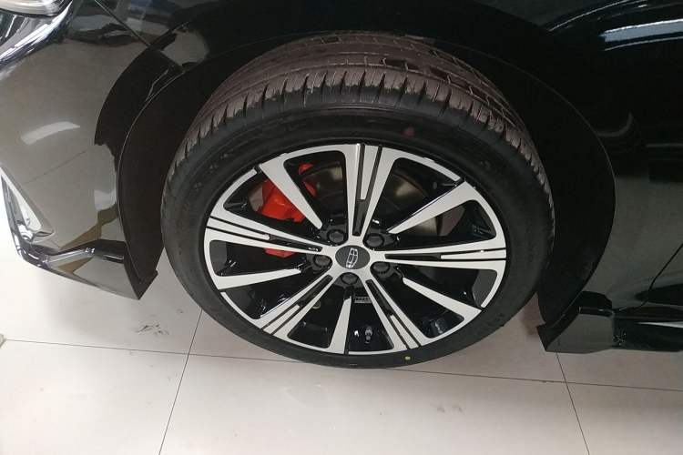 Used Geely Auto Preface 
