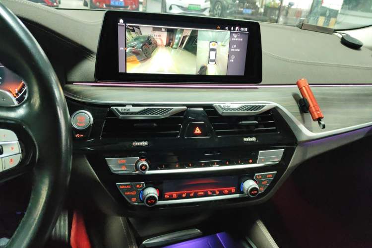 Used BMW 5 Series 2020 530Li Luxury Edition Premium Package
