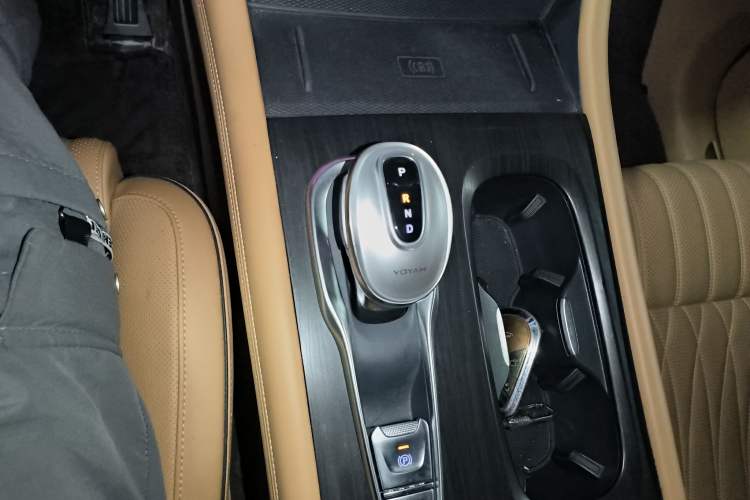 Used VOYAH Dream 2022 Low-Carbon Edition Dream+ Smart Enjoyment Package