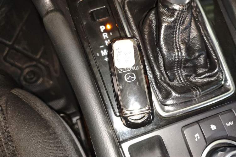 Used Mazda Mazda 3 Axela 2017 Sedan 1.5L Automatic Luxury Model Emission Standard China V
