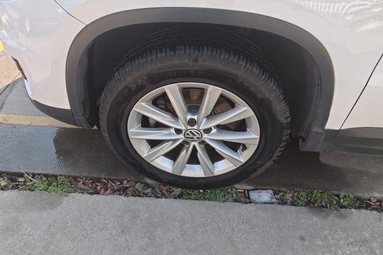 Used Volkswagen Tiguan 2015 1.8TSI Automatic Two-Wheel Drive Comfort Edition
