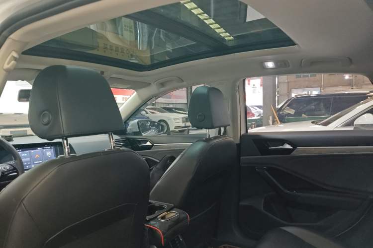 Used Volkswagen Sagitar 2020 280TSI DSG Comfort Version China VI Standard
