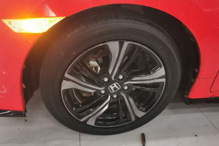 Used Honda Civic 2021 HATCHBACK 220TURBO CVT Trendy Cool Edition