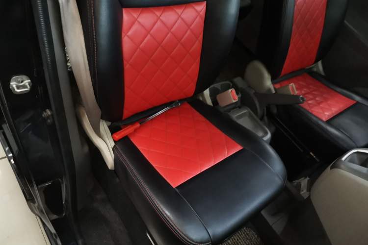 Used Nissan NV200 2016 Revised Version 1.6L Manual Luxury Edition