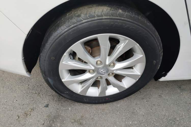 Used Hyundai Elantra (5th Generation / Langdong) 2016 1.6L Automatic Prestige Model