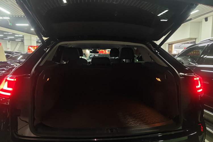 Used Volkswagen Teramont X 2023 380TSI Four-Wheel Drive Luxury Edition
