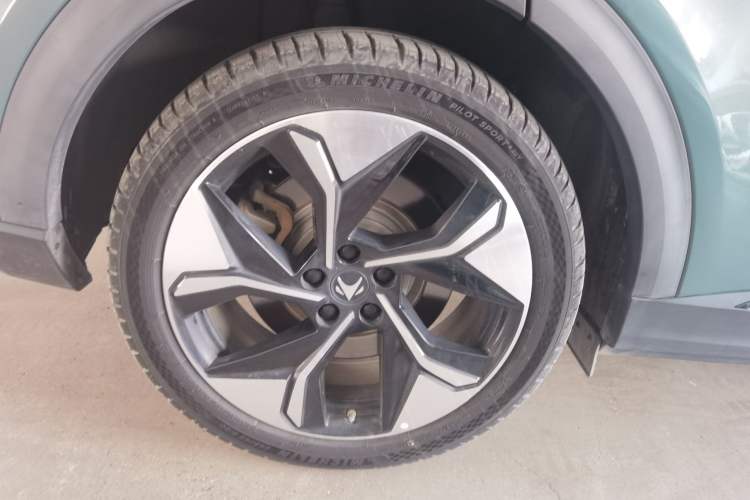 Used ARCFOX Alpha T 2023 688E+ Forest Edition 175kW