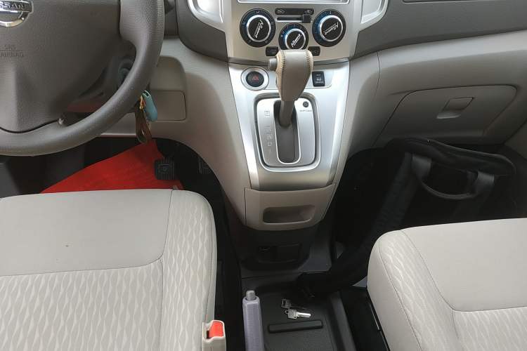 Used Nissan NV200 2018 1.6L CVT Luxury Model