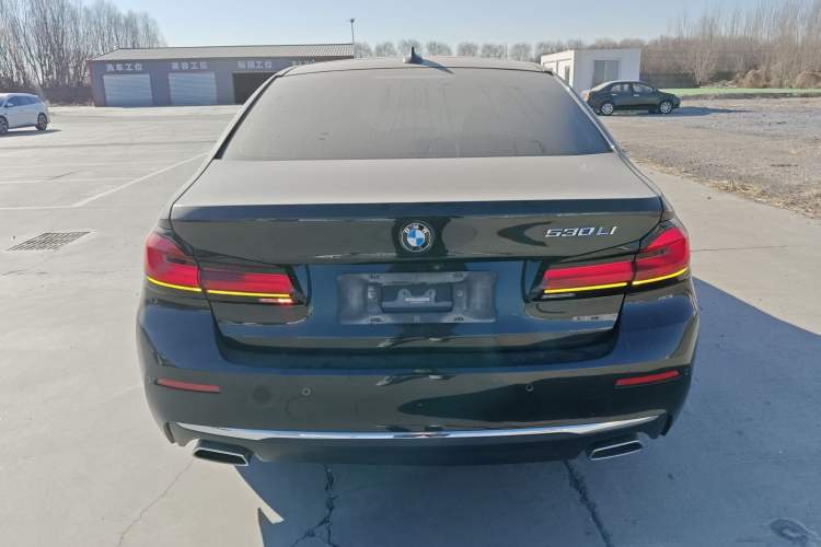 Used BMW 5 Series 2021 Restyled 530Li Leading Edition Luxury Package
