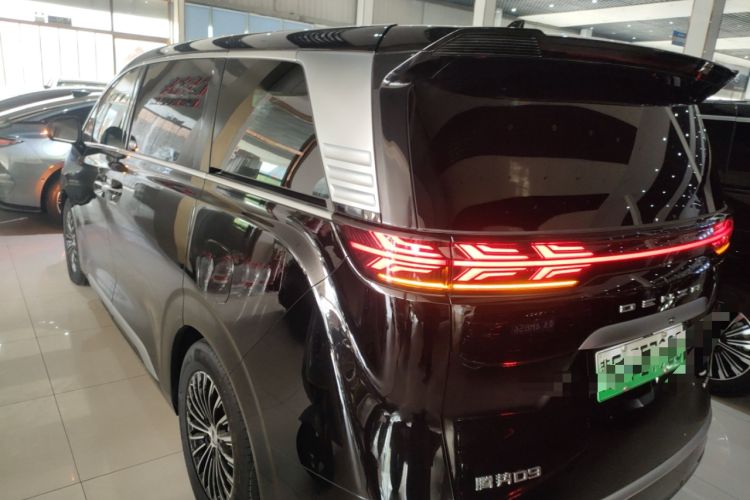 Used Denza D9 2024 DM-i 980 Four-Wheel Drive Prestige Model
