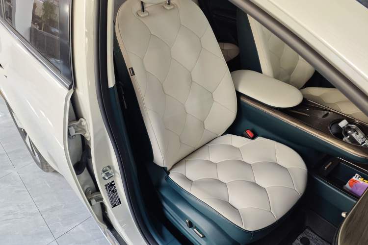 Used Baojun Cloud 2023 460 Max Lingxi Version
