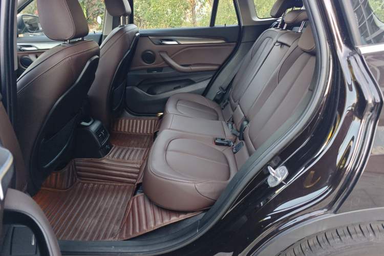 Used BMW X1 2016 sDrive18Li Luxury Model
